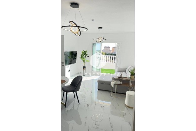 Resale - Penthouse -
Orihuela Costa - La Zenia