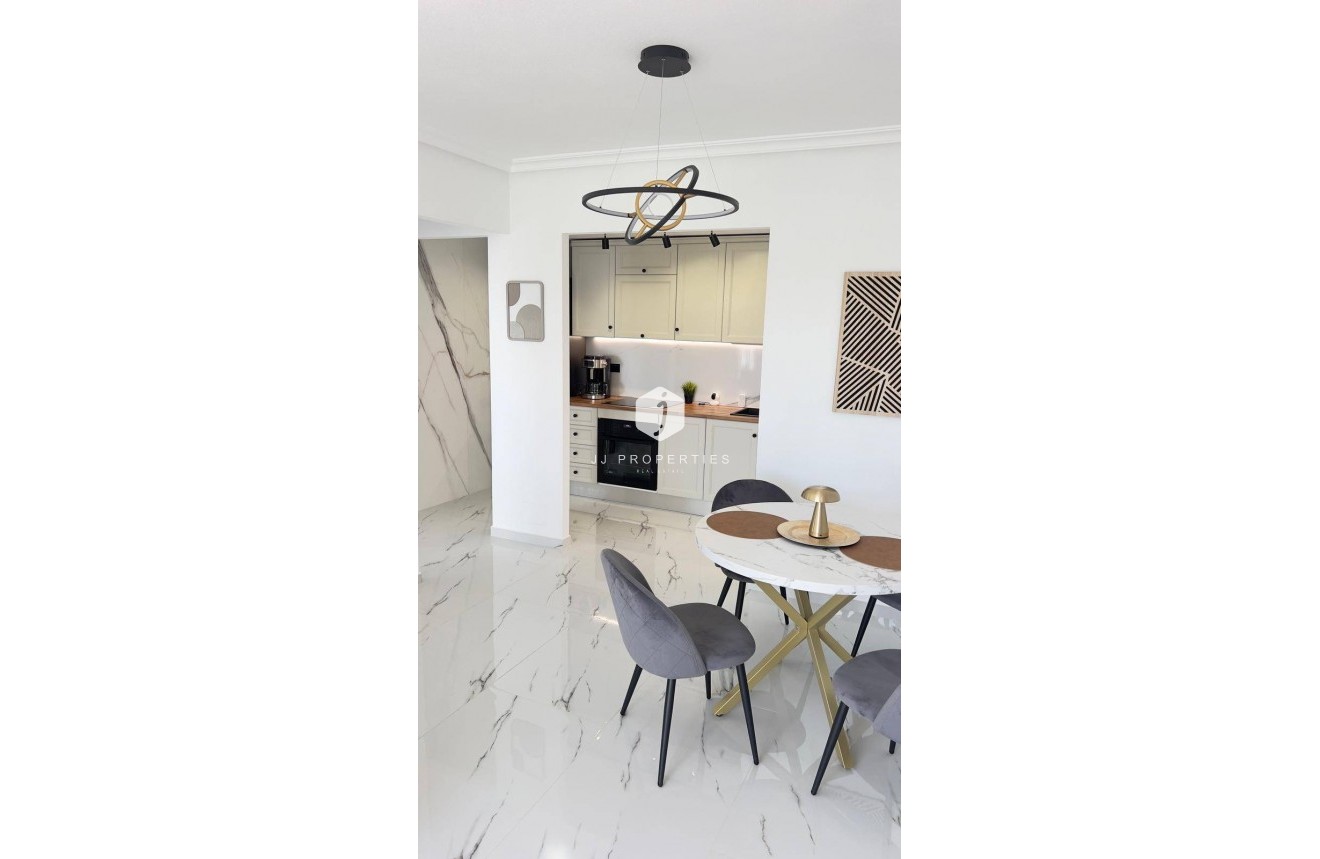 Resale - Penthouse -
Orihuela Costa - La Zenia