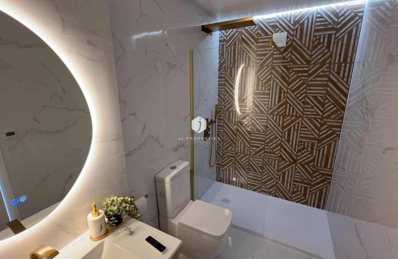 Resale - Penthouse -
Orihuela Costa - La Zenia