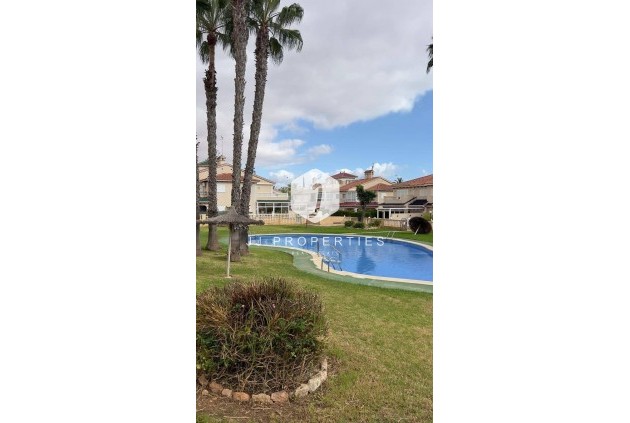 Resale - Penthouse -
Orihuela Costa - La Zenia
