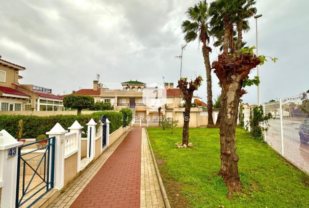 Resale - Bungalow -
Orihuela Costa - Playa Flamenca Norte