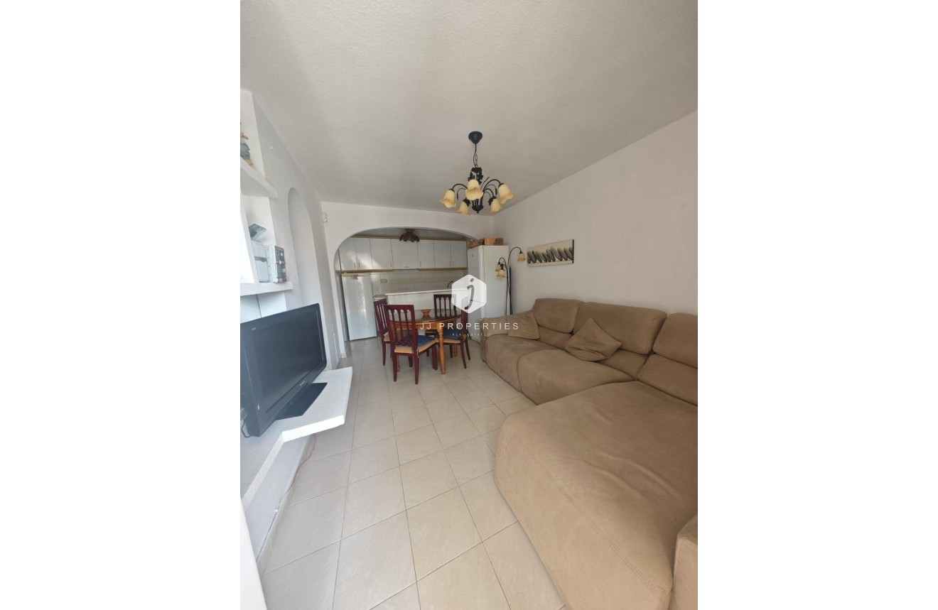 Resale - Bungalow -
Torrevieja - Los Balcones - Los Altos del Edén