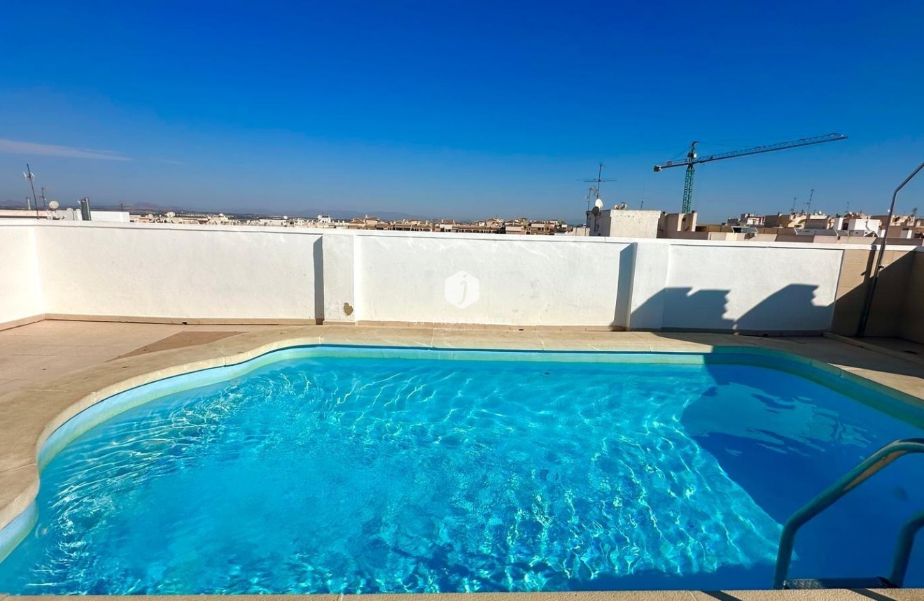 Resale - Apartment / flat -
Torrevieja