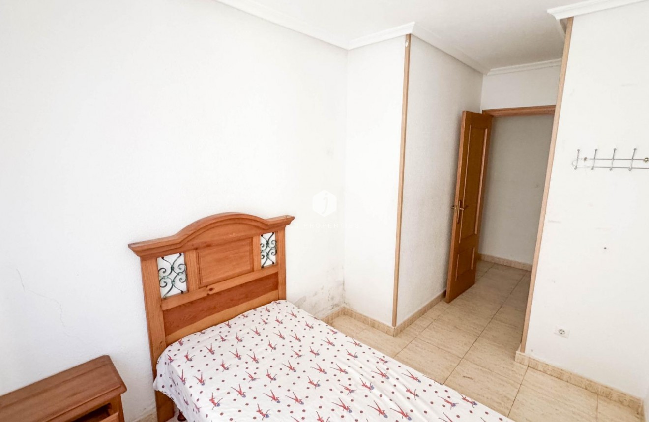 Resale - Apartment / flat -
Torrevieja - PARQUE DE LAS NACIONES
