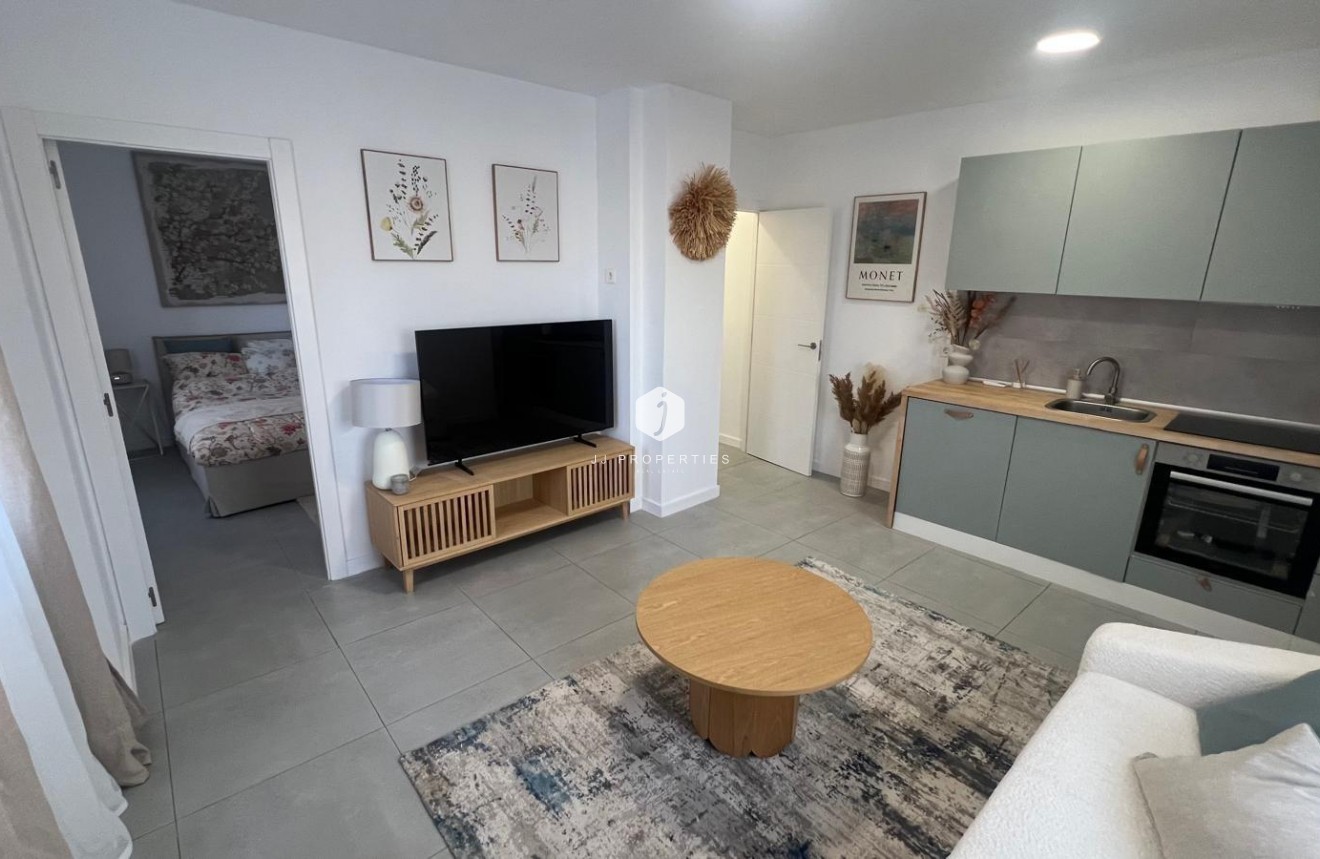 Resale - Apartment / flat -
Torrevieja - Zona Los Frutales