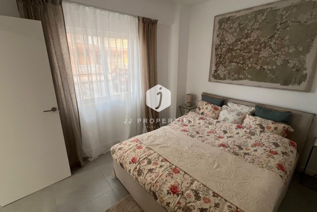 Resale - Apartment / flat -
Torrevieja - Zona Los Frutales
