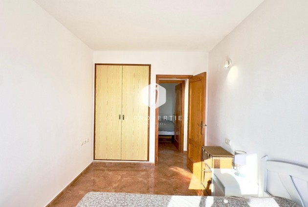 Resale - Apartment / flat -
Torrevieja - Centro
