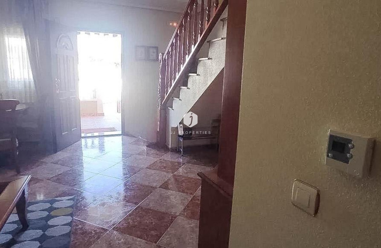 Aus zweiter Hand - Chalet -
Torrevieja - Los altos