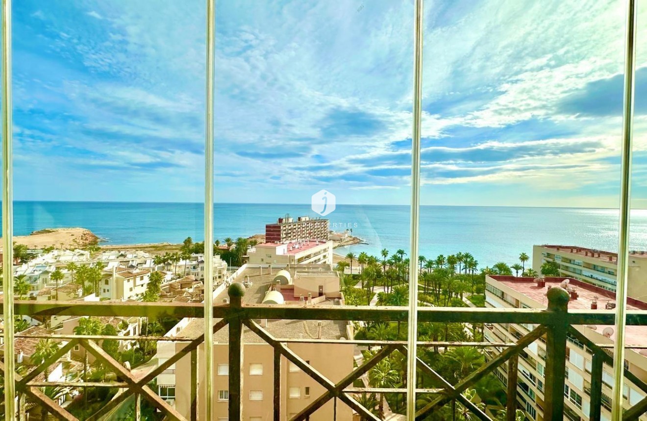 D'occasion - Appartement -
Torrevieja - Los Frutales