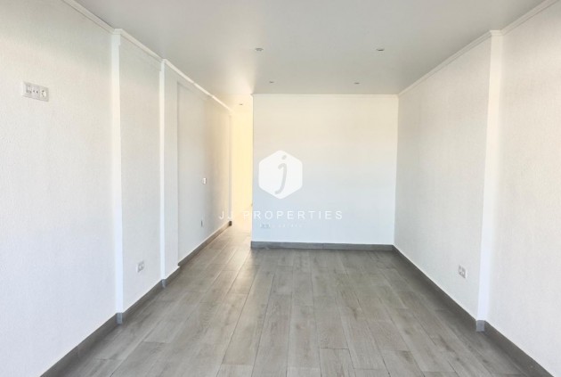 Aus zweiter Hand - Chalet -
Torrevieja - La Mata