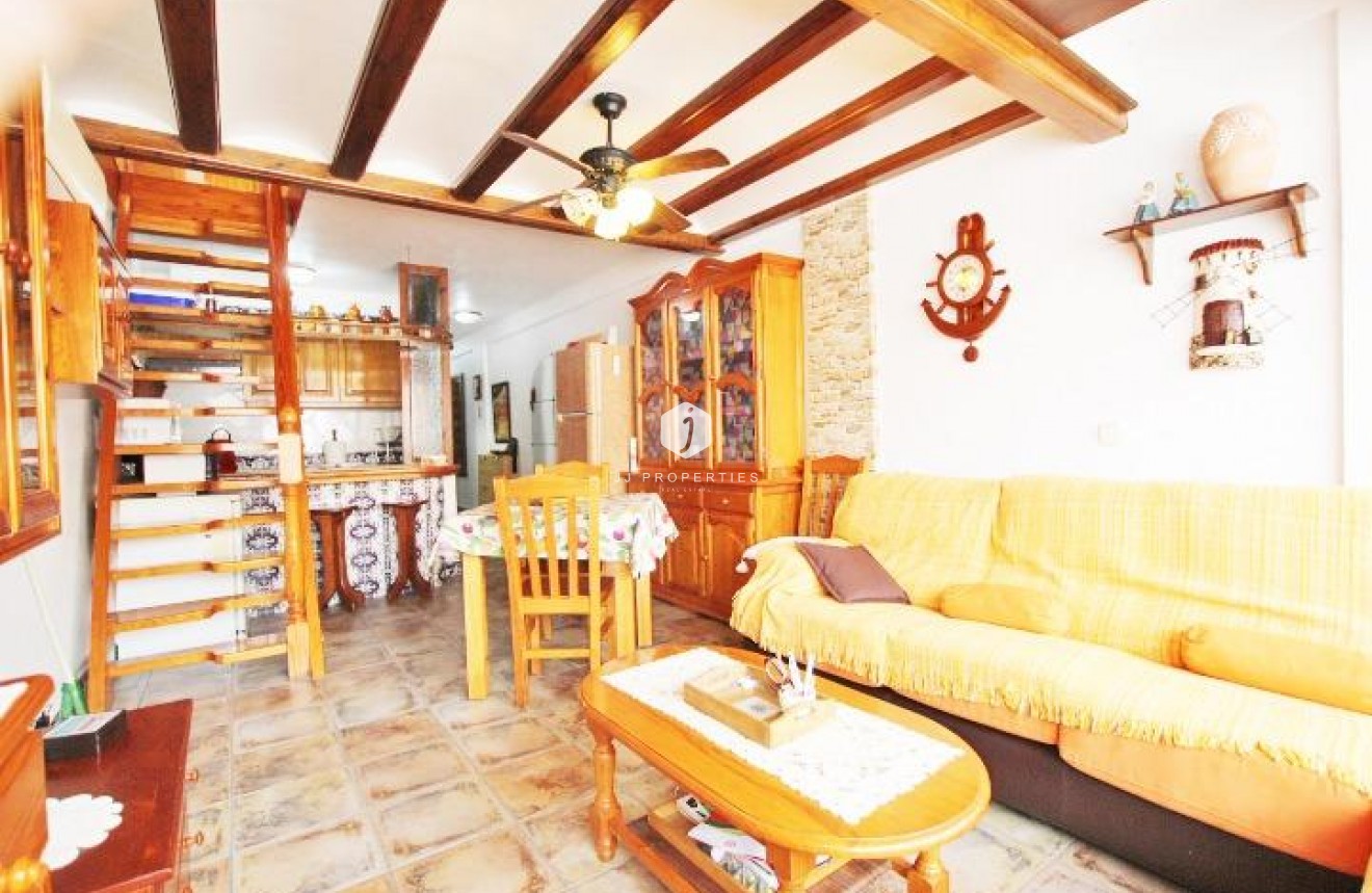 Resale - Duplex -
Guardamar del Segura - Benamor