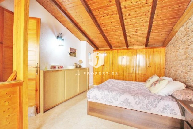 Resale - Duplex -
Guardamar del Segura - Benamor