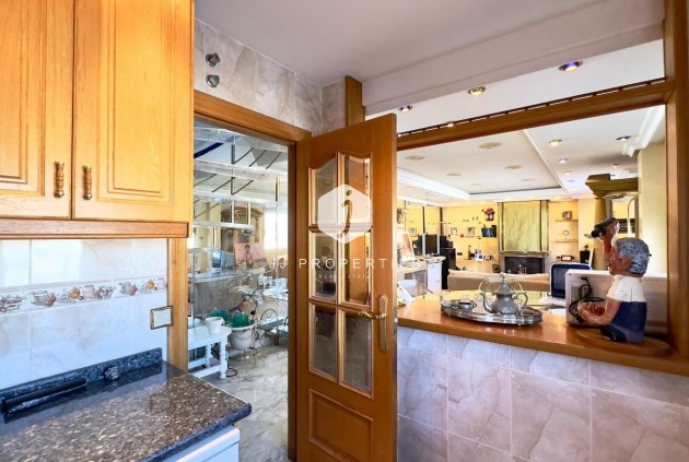 Resale - Penthouse -
Torrevieja - Centro