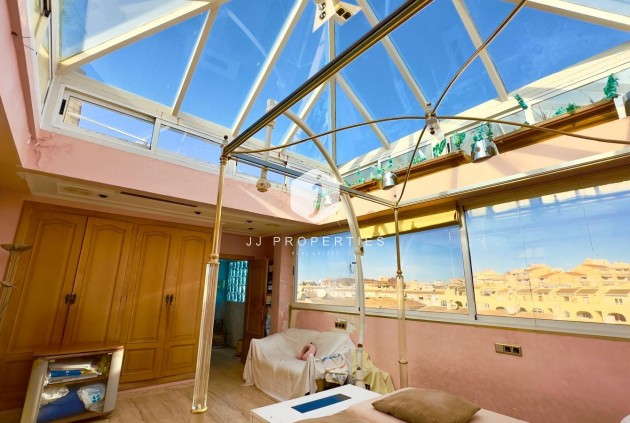 Resale - Penthouse -
Torrevieja - Centro