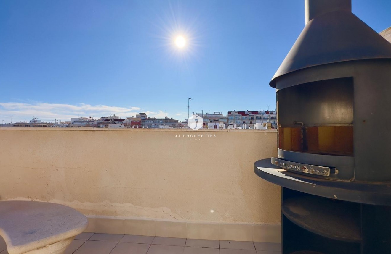 Resale - Penthouse -
Torrevieja - Centro