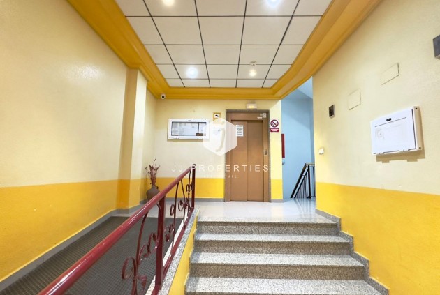 Resale - Penthouse -
Torrevieja - PARQUE DE LAS NACIONES