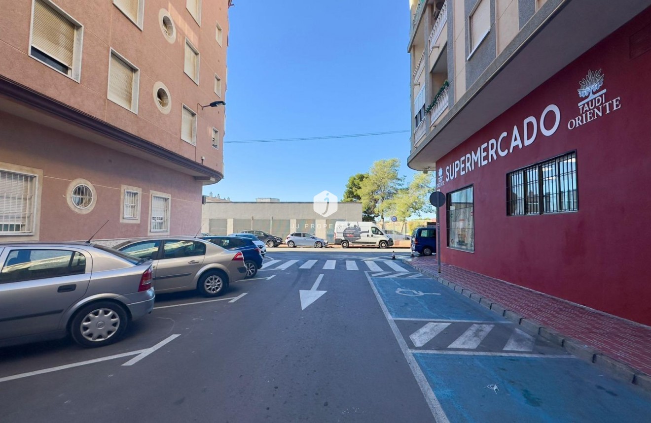 Resale - Penthouse -
Torrevieja - PARQUE DE LAS NACIONES