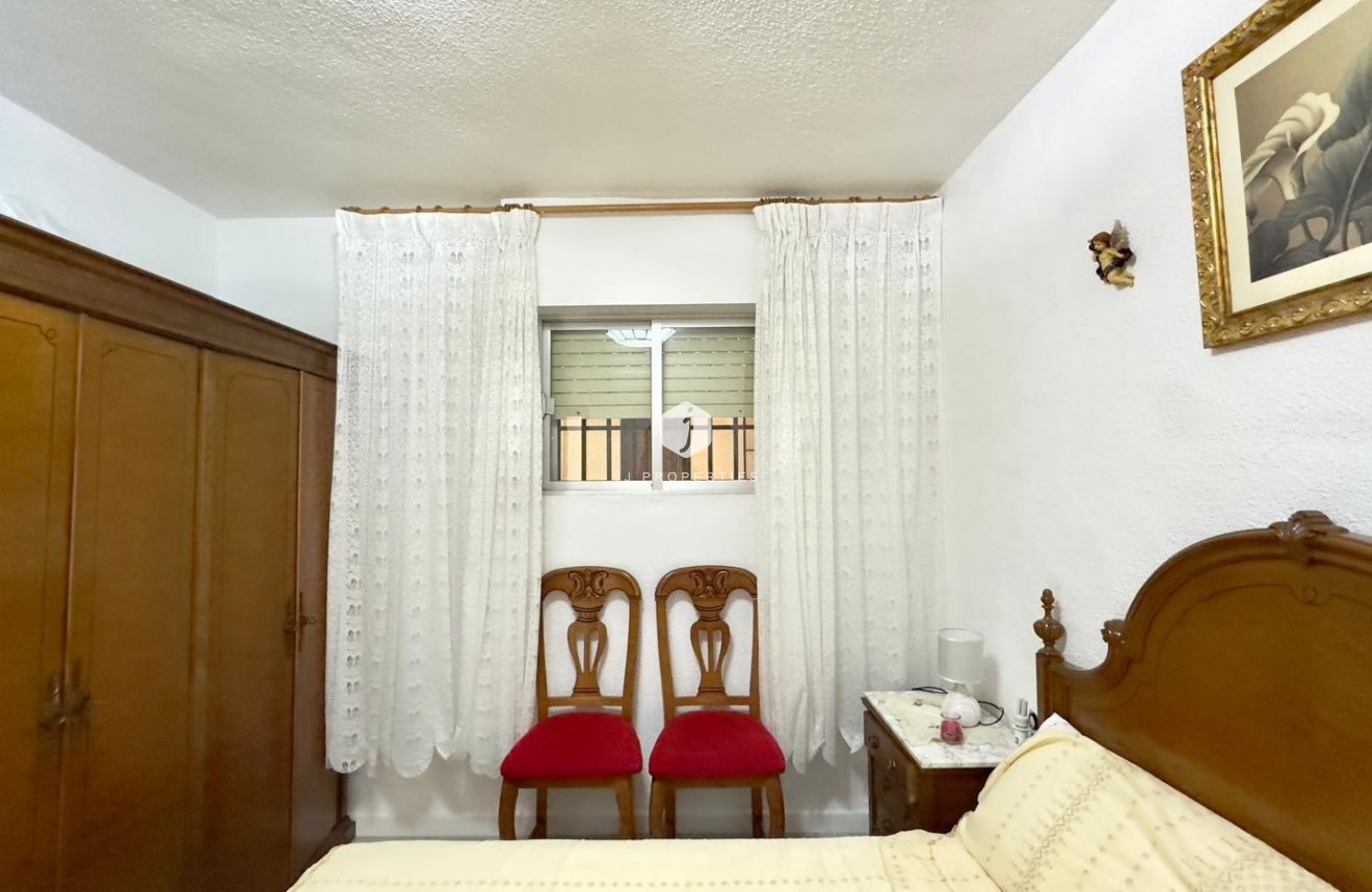 Resale - Apartment / flat -
Guardamar del Segura - Centro
