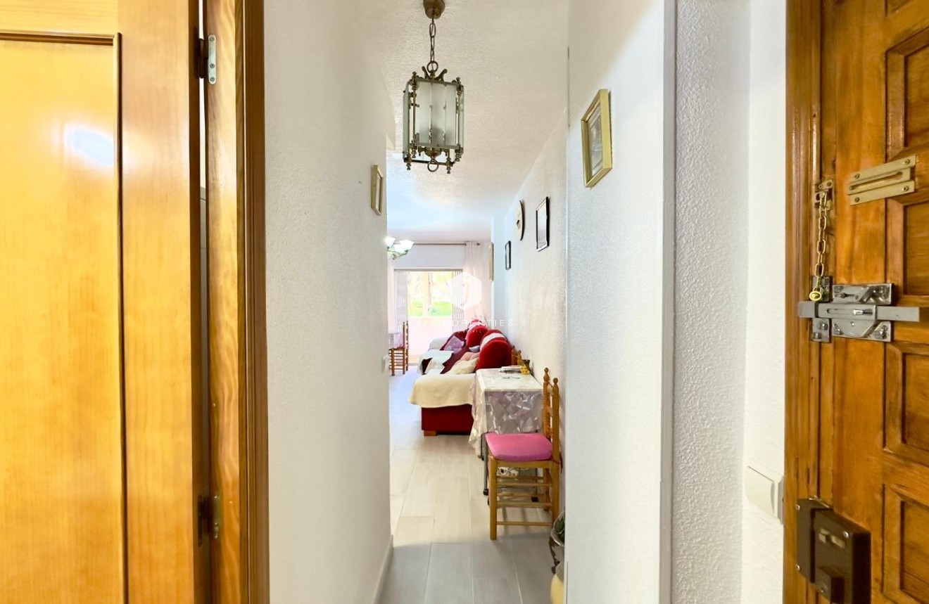 Resale - Apartment / flat -
Guardamar del Segura - Centro