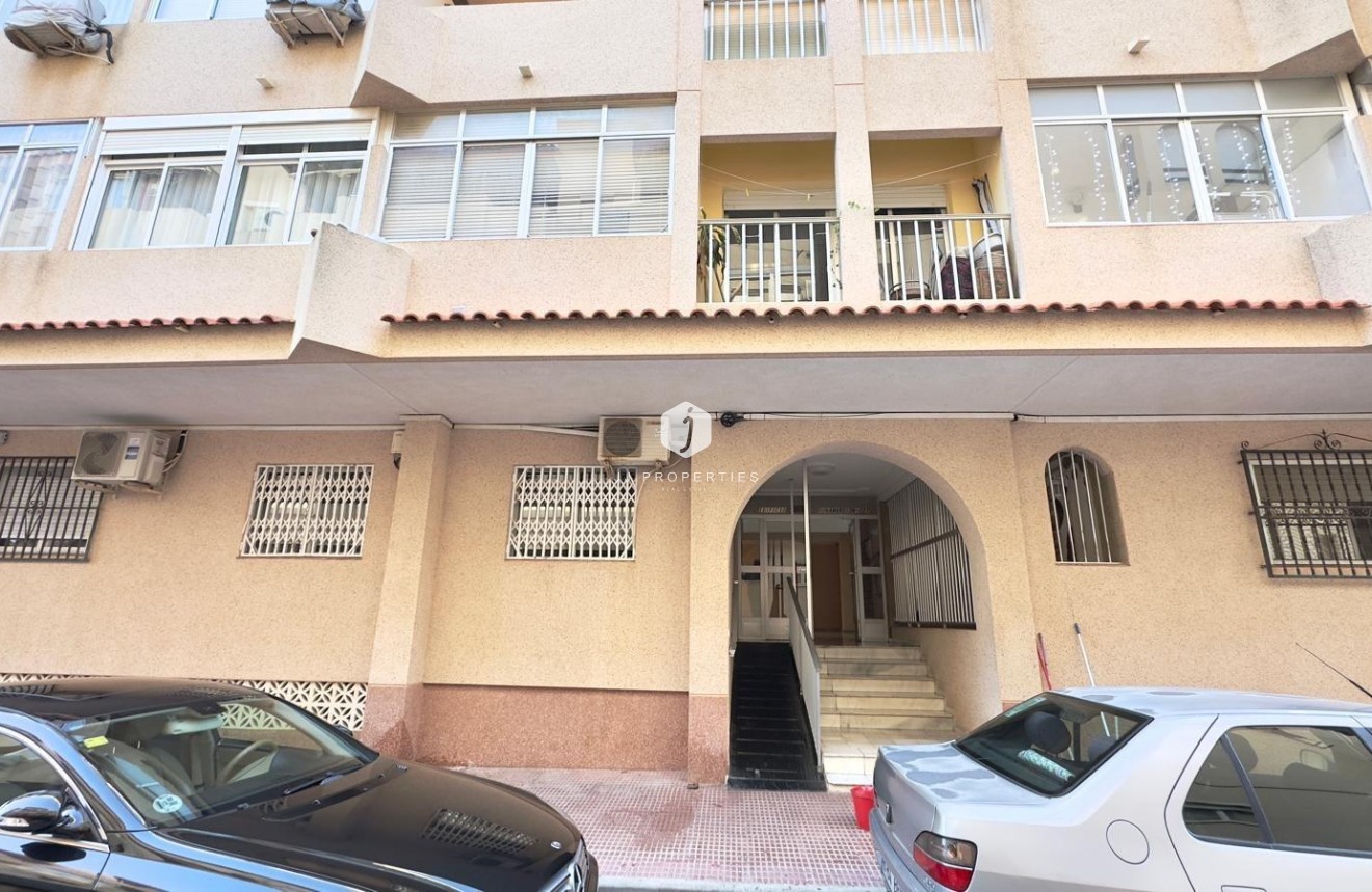 Resale - Apartment / flat -
Guardamar del Segura - Centro