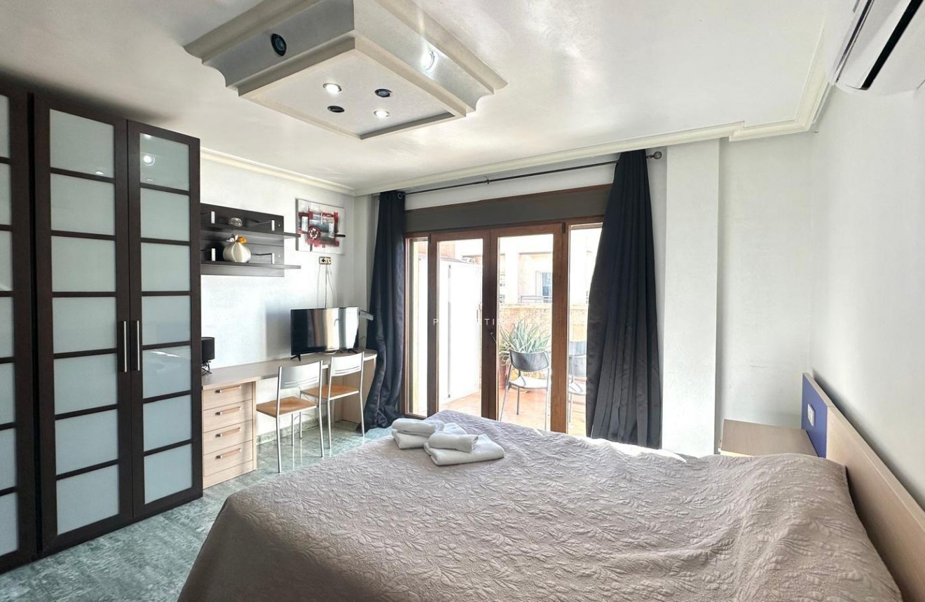 Resale - Penthouse -
Torrevieja