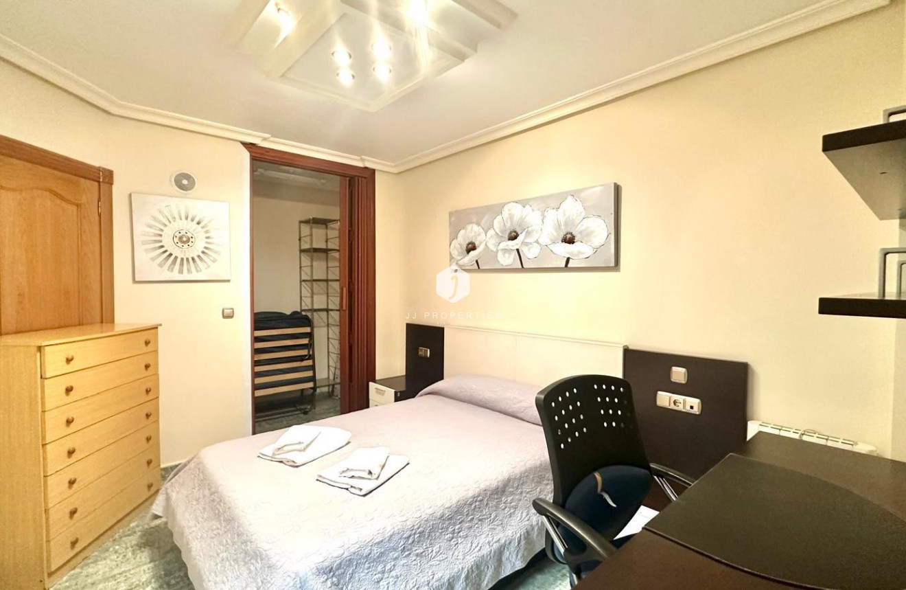 Resale - Penthouse -
Torrevieja