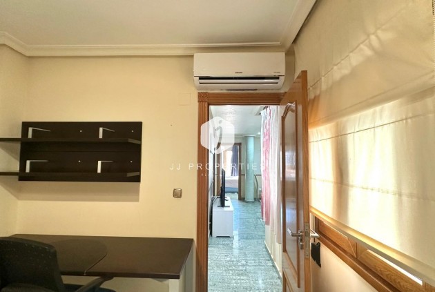 Resale - Penthouse -
Torrevieja