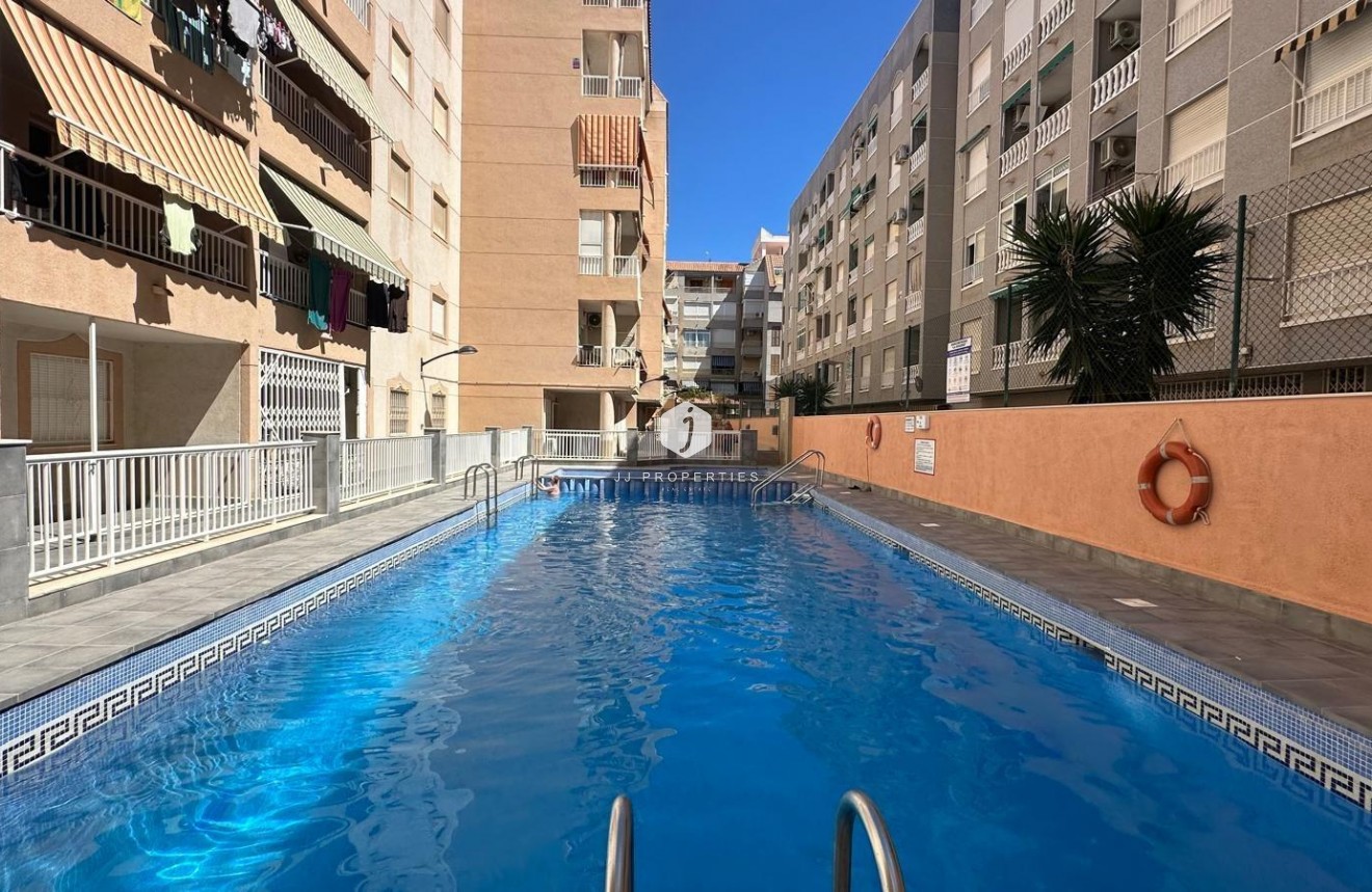 Resale - Penthouse -
Torrevieja - Acequion