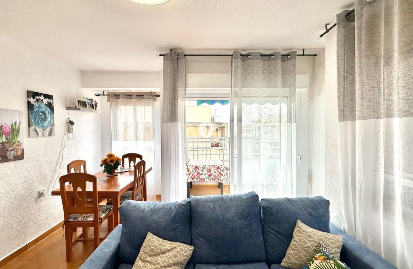 Resale - Penthouse -
Torrevieja - Centro