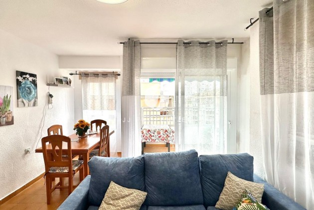 Resale - Penthouse -
Torrevieja - Centro