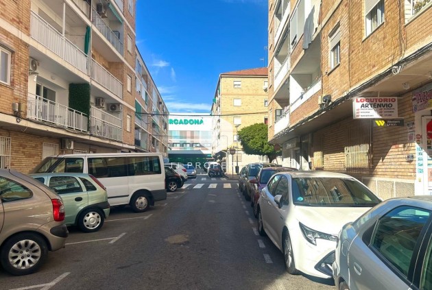 Resale - Apartment / flat -
Torrevieja - Estacion de autobuses