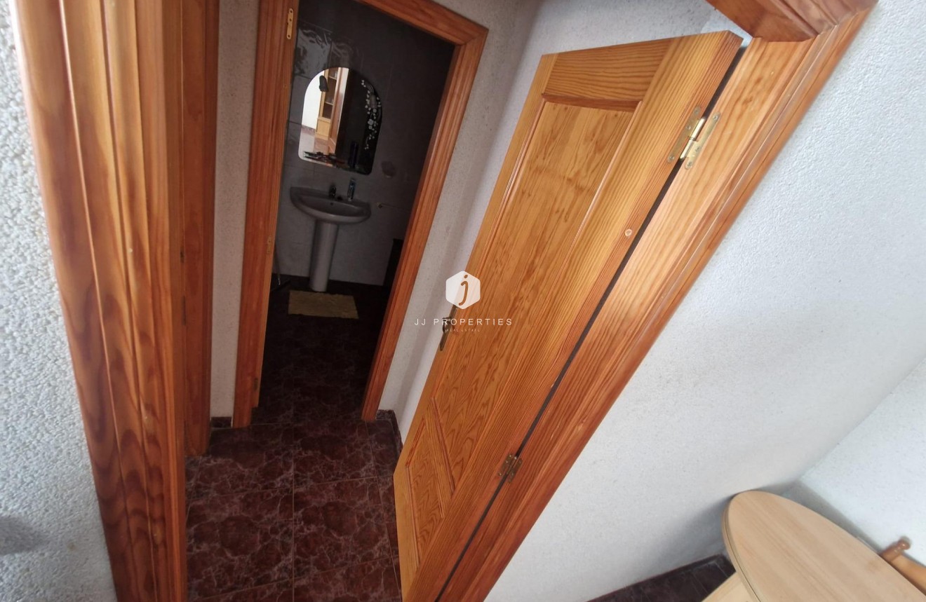 Aus zweiter Hand - Chalet -
Torrevieja