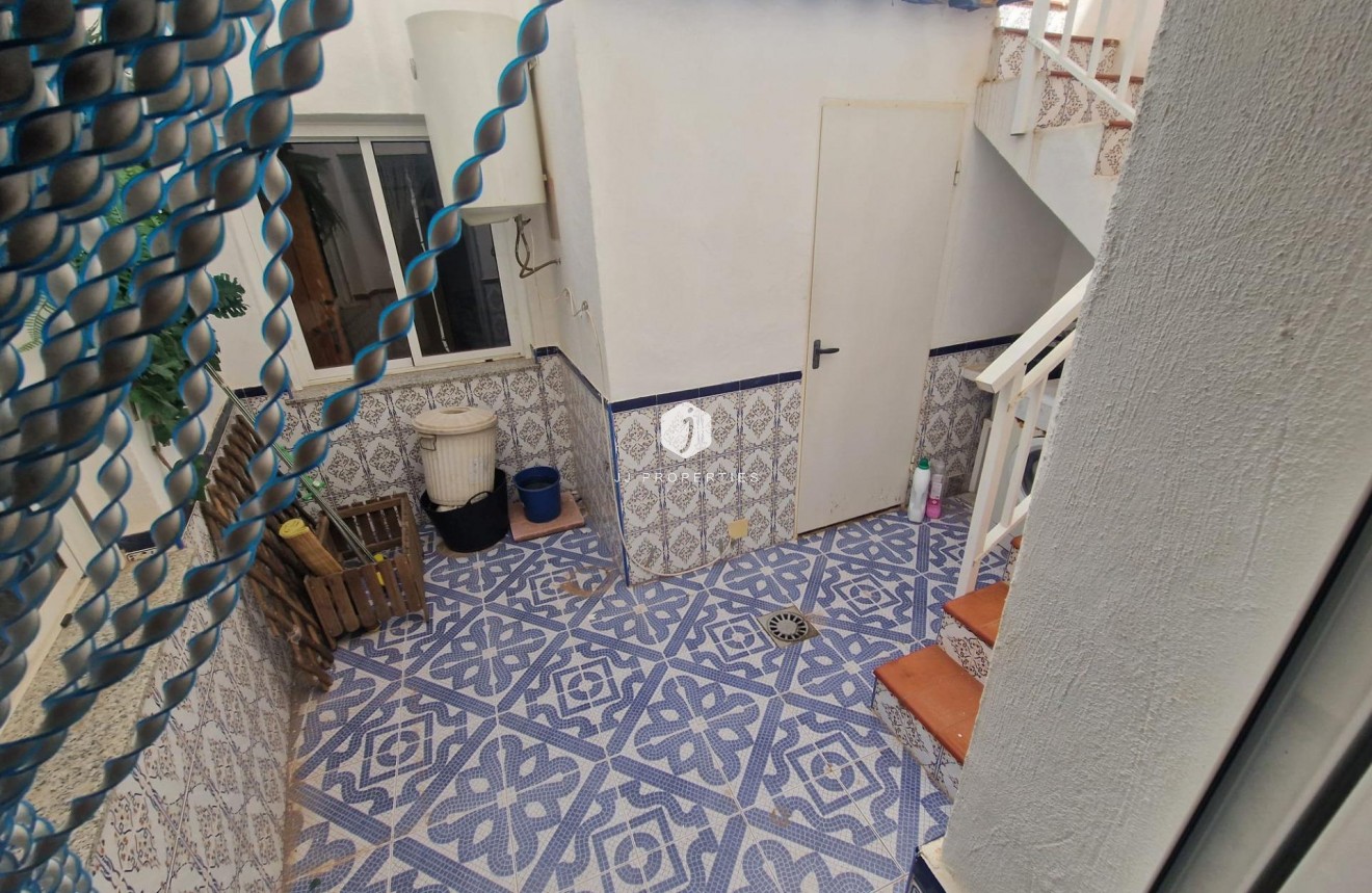 Aus zweiter Hand - Chalet -
Torrevieja