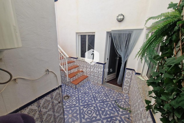 Aus zweiter Hand - Chalet -
Torrevieja