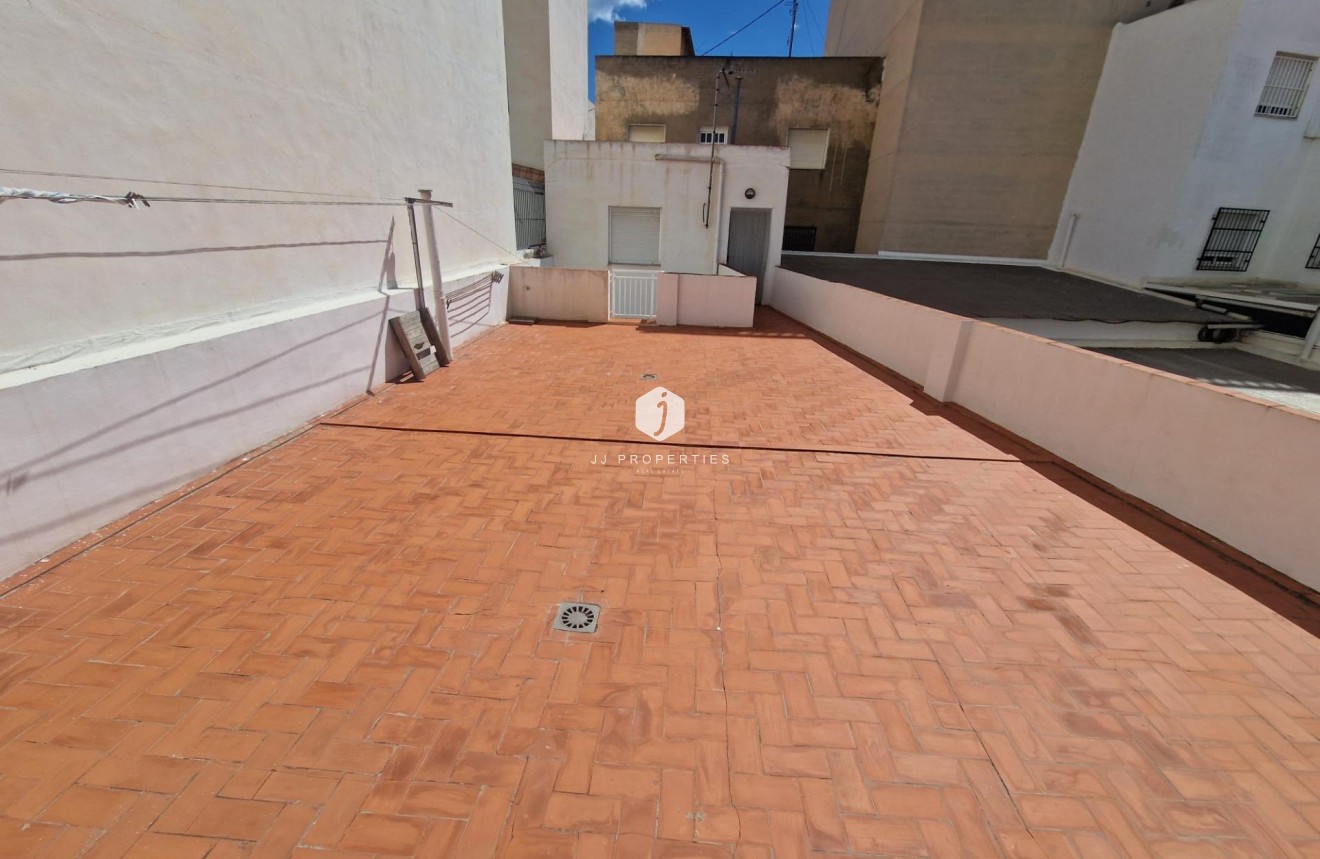 Aus zweiter Hand - Chalet -
Torrevieja