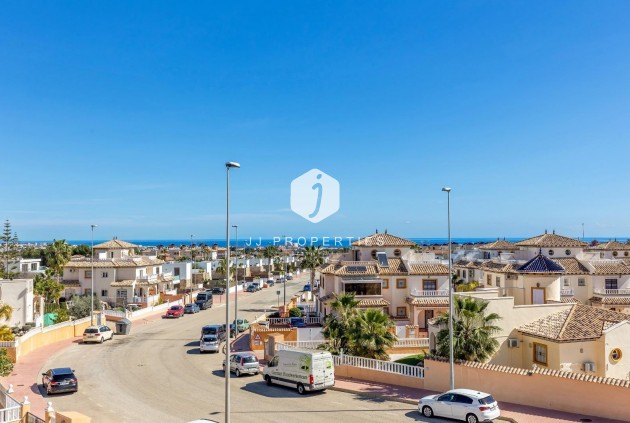 Resale - Chalet -
Cabo Roig - Lomas de Cabo Roig