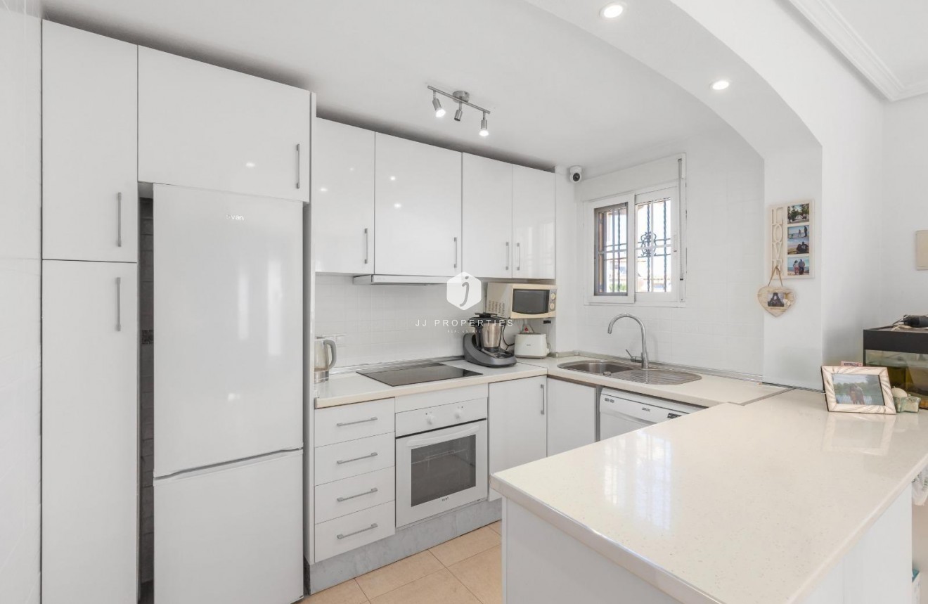 Resale - Chalet -
Cabo Roig - Lomas de Cabo Roig