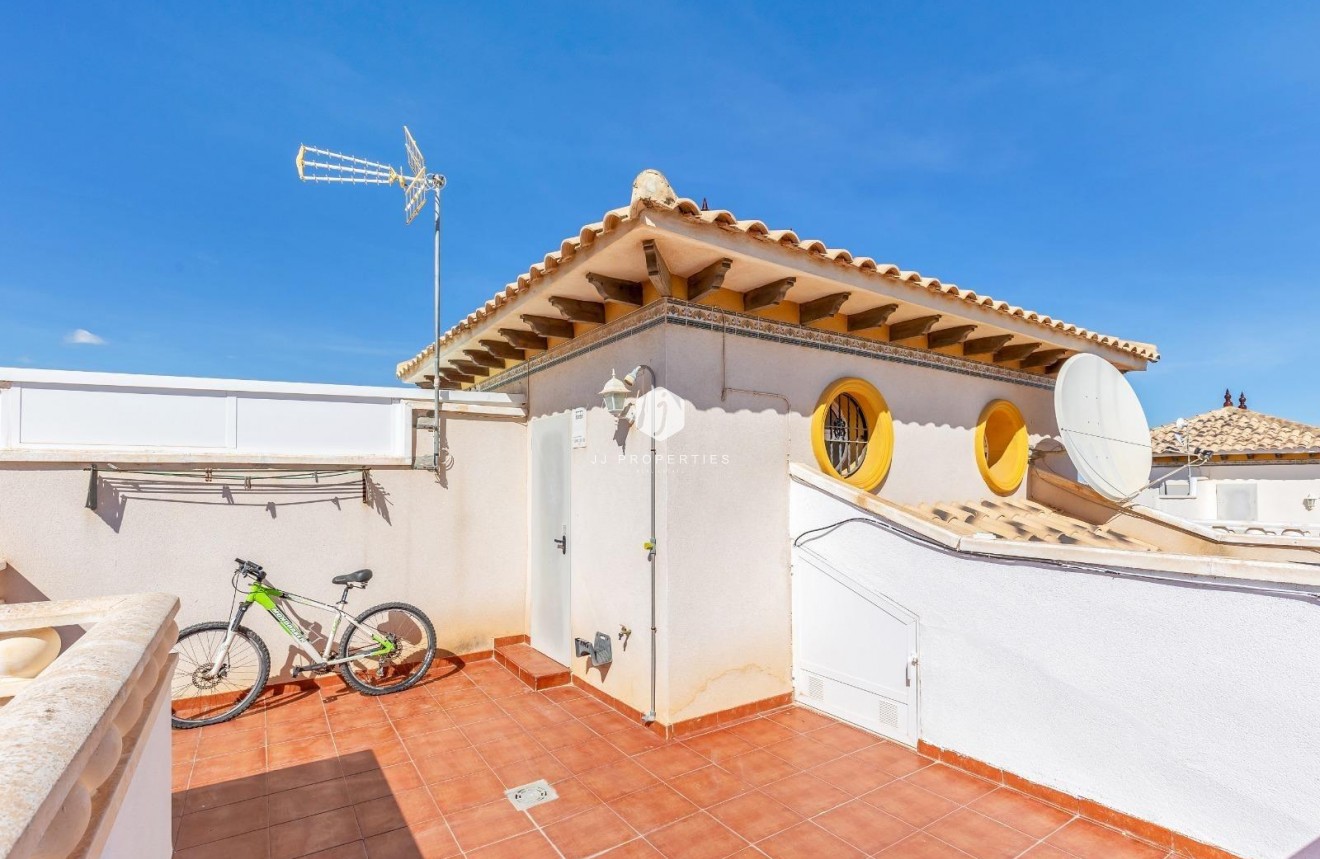 Resale - Chalet -
Cabo Roig - Lomas de Cabo Roig