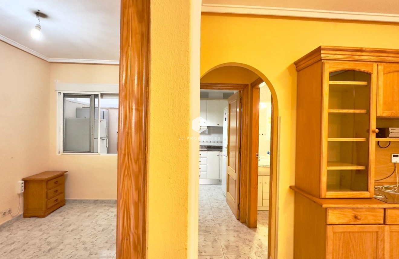 Resale - Apartment / flat -
Torrevieja - La Mata Pueblo