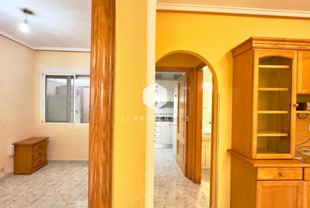 Resale - Apartment / flat -
Torrevieja - La Mata Pueblo