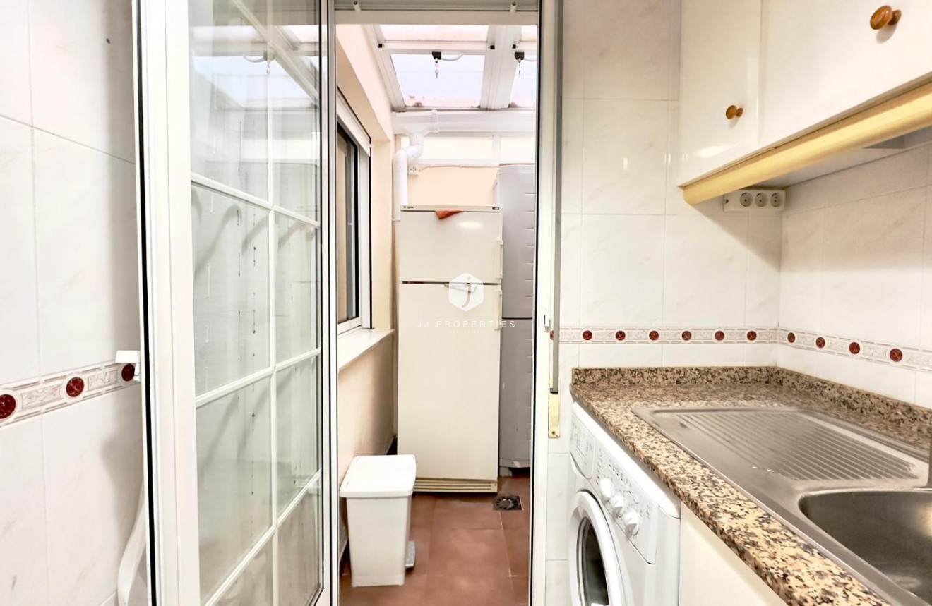 Resale - Apartment / flat -
Torrevieja - La Mata Pueblo