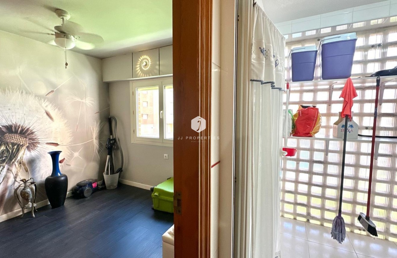 Resale - Apartment / flat -
Orihuela Costa - Campoamor