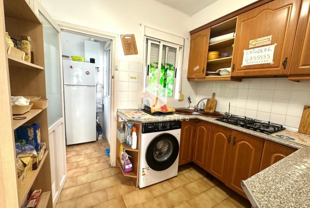 Resale - Apartment / flat -
Torrevieja - Estacion de autobuses