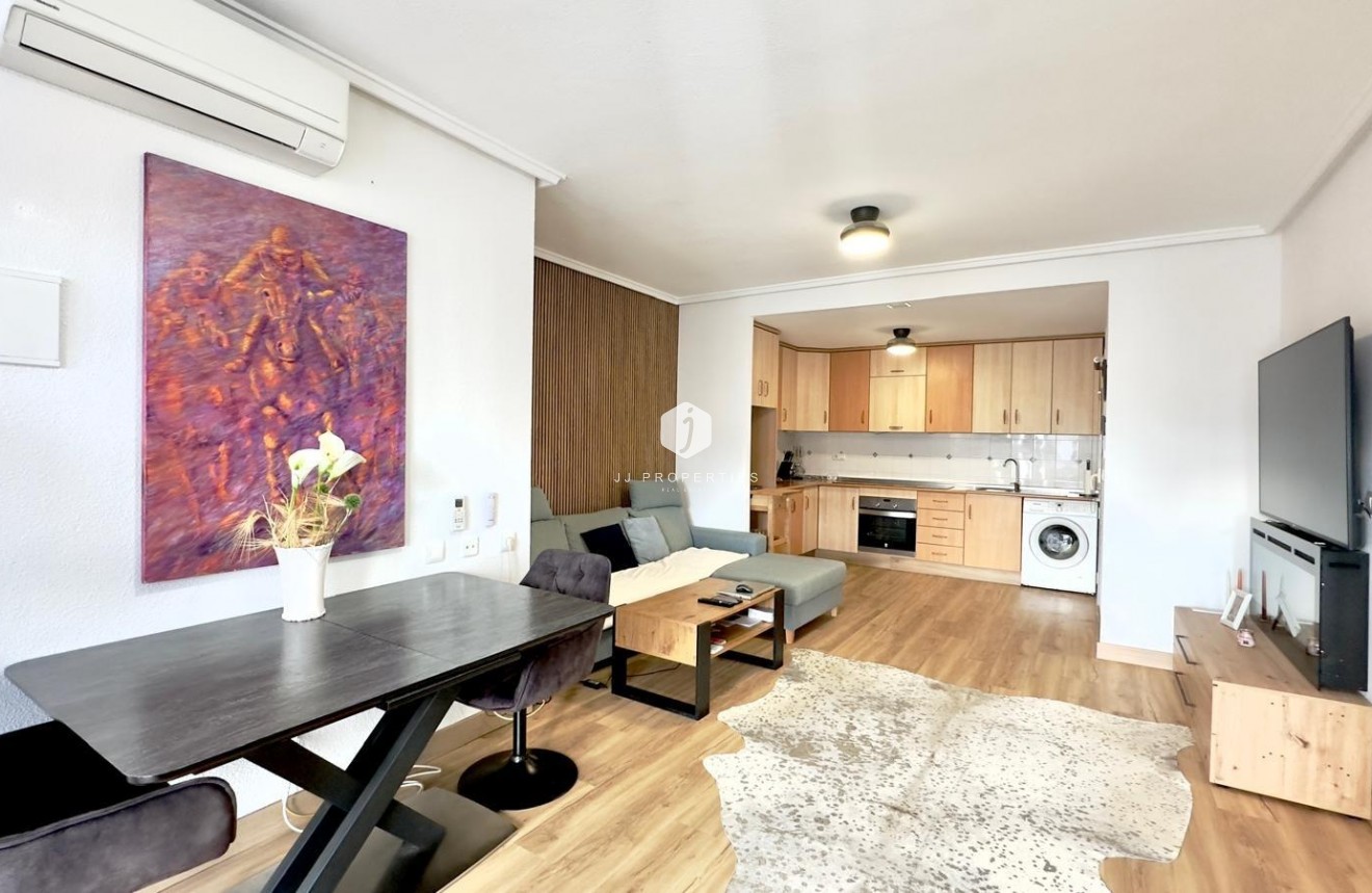 Resale - Bungalow -
Torrevieja - Torreblanca