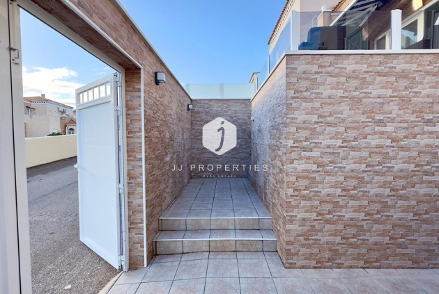 Resale - Bungalow -
Torrevieja - Torreblanca