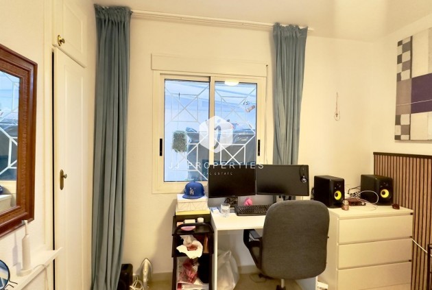 Resale - Bungalow -
Torrevieja - Torreblanca