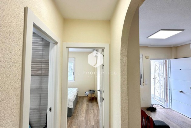 Resale - Bungalow -
Torrevieja - Torreblanca