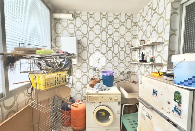 Z drugiej ręki - Mieszkanie w bloku -
Torrevieja