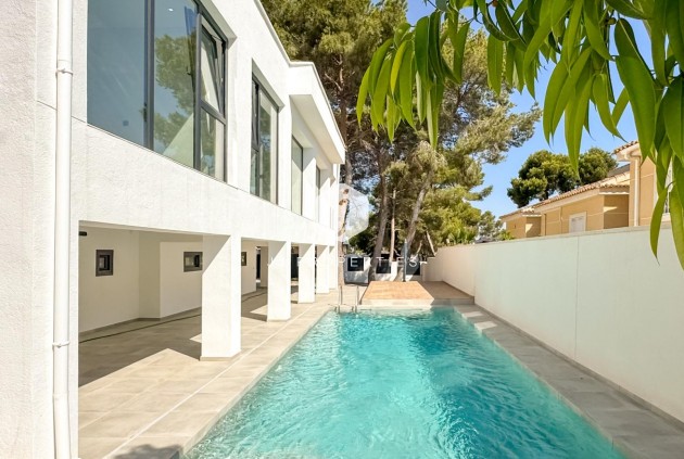 Resale - Villa -
Torrevieja - Los Balcones - Los Altos del Edén