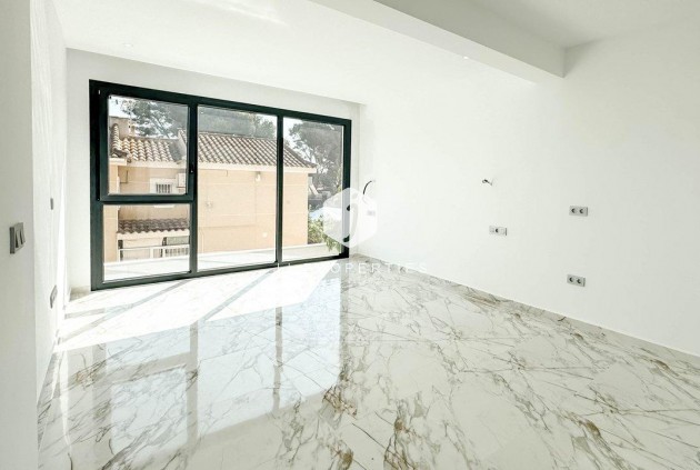 Resale - Villa -
Torrevieja - Los Balcones - Los Altos del Edén